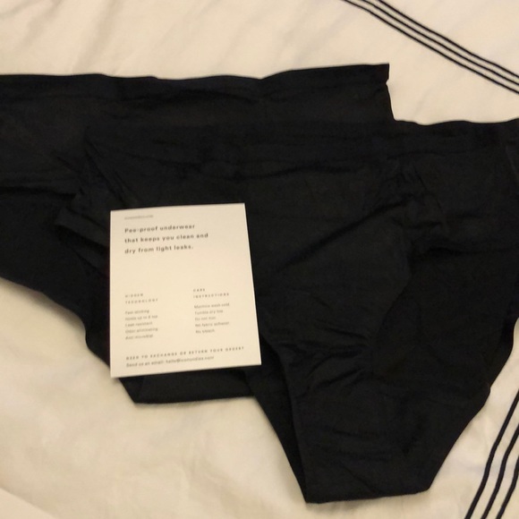 New Iconundies - Picture 2 of 2